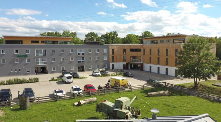 Hotel Am Interpark Großmehring Εξωτερικό φωτογραφία